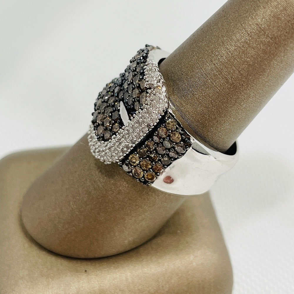 Belt Buckle 10k White Gold Diamond Ring With Champagne Color Diamond Size 8 1/4 - Picture 3 of 6